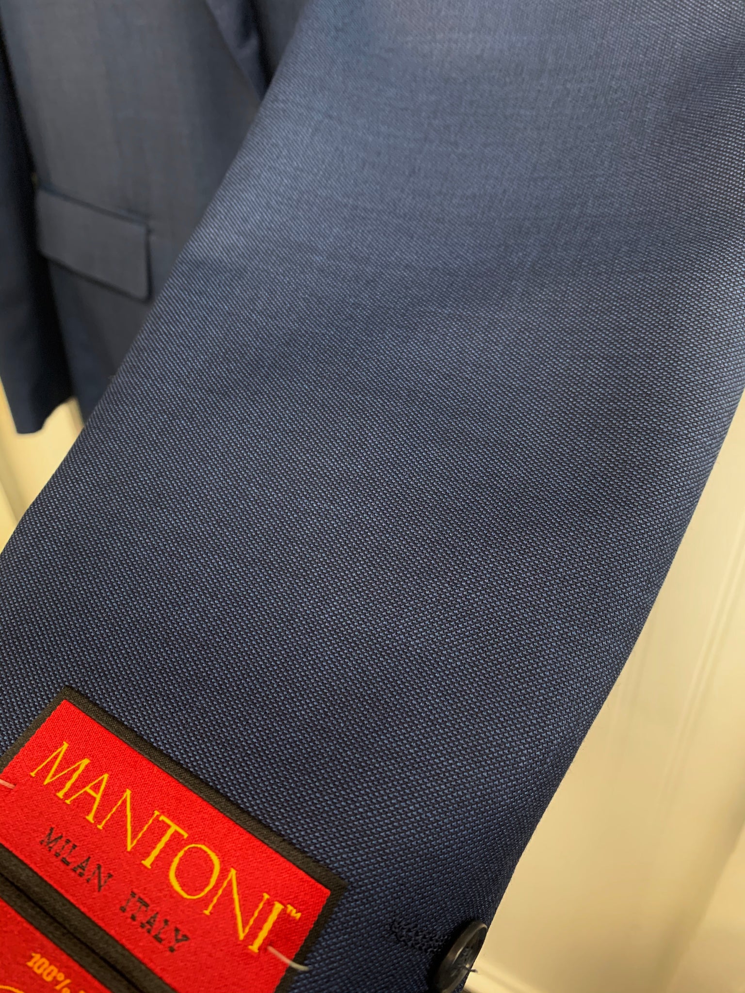 Mantoni Super 140 Wool Suit- 87124-1 (Medium Blue Teakweave)