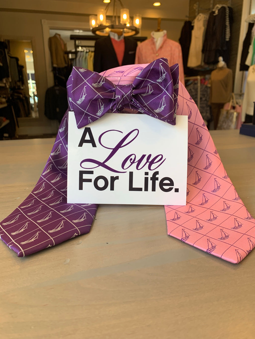 A love for Life Tie (polyester)