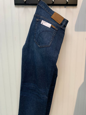 Joe's Jeans Classic Cut- Cillian