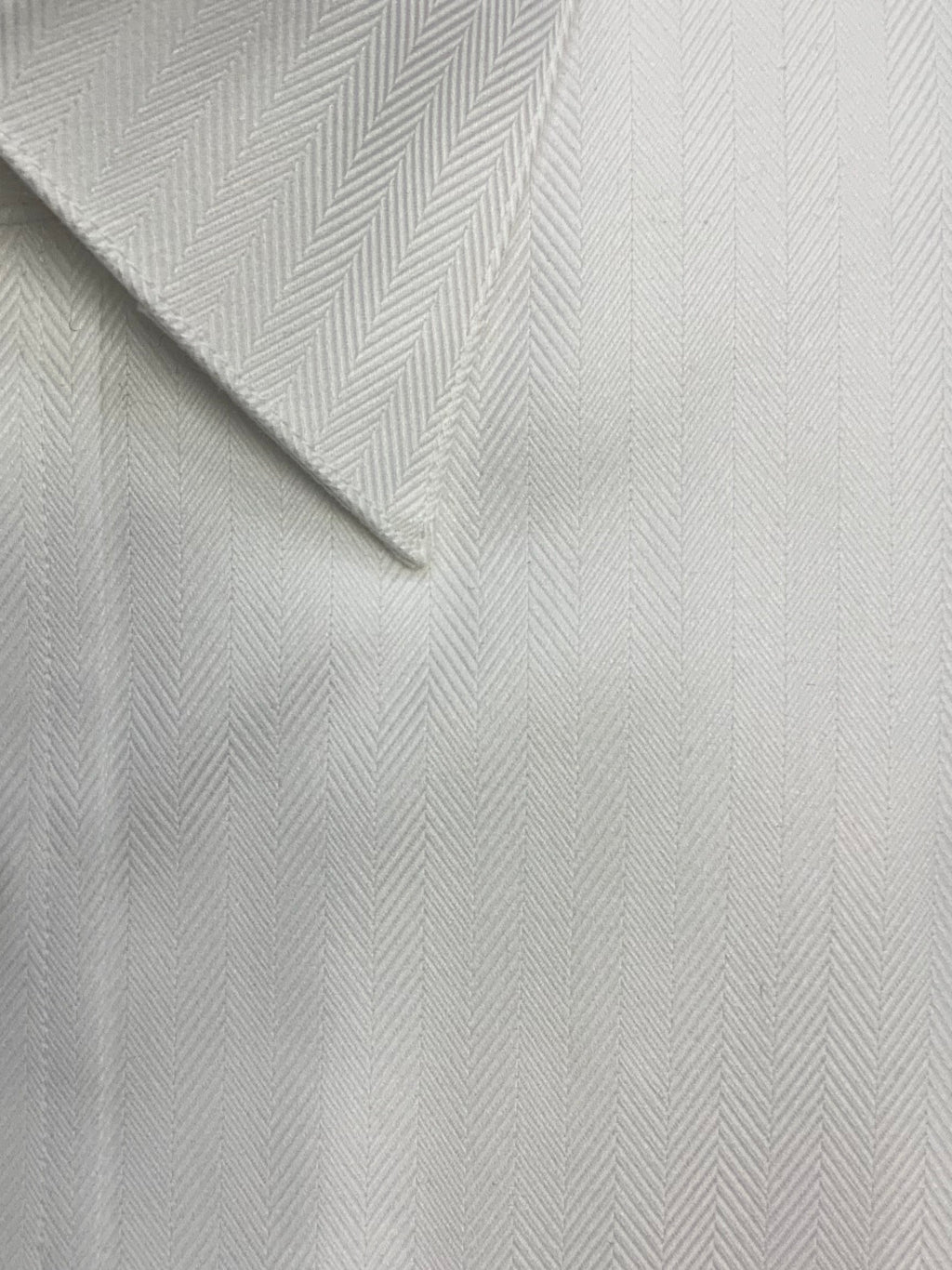 Giovanni's Modified Spread Herringbone Dress Shirt - White-01