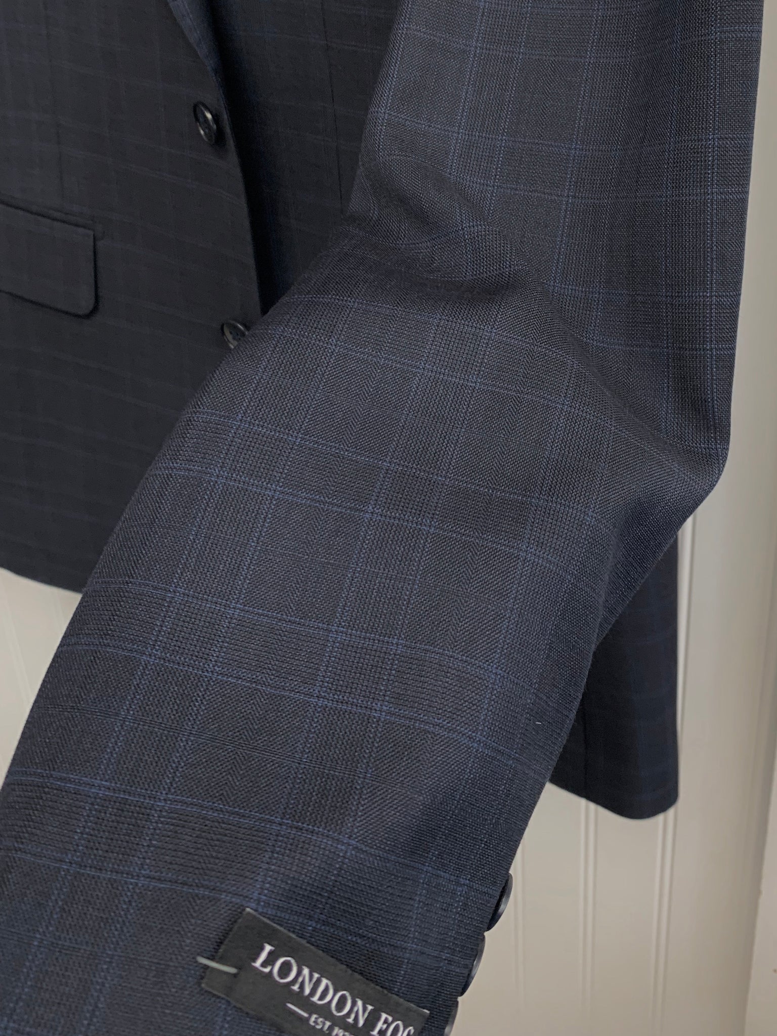 London Fog Wool Suit - L10003-1 (Gray w/ Lt. Blue Plaid)
